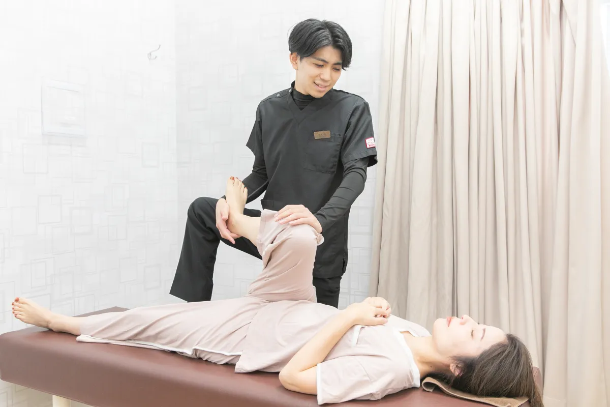 東京にある「日本橋八重洲接骨院」の原因不明の痛み・しびれへの施術