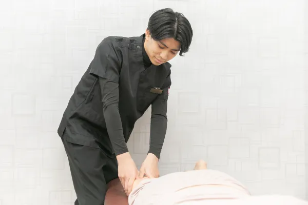 東京にある「日本橋八重洲接骨院」の外反母趾への施術